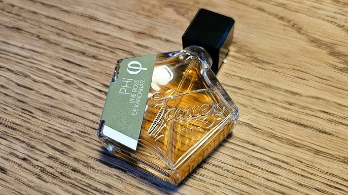 PHI Une Rose de Kandahar Tauer Perfumes